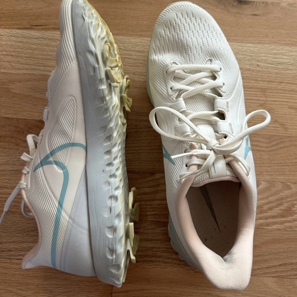 Shoes - Size 10.5 - Nike React Infinity Pro Sail Light Dew Crimson men’s golf shoes
